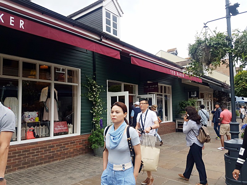 英國倫敦自由行｜牛津周邊outlet購物天堂 Bicester Village Outlet 完全好買攻略