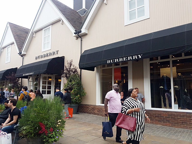 英國倫敦自由行｜牛津周邊outlet購物天堂 Bicester Village Outlet 完全好買攻略