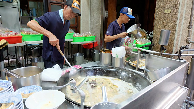 台灣夜市吃什麼？讓我想念的台灣夜市小吃（士林夜市｜一中夜市｜文化夜市）