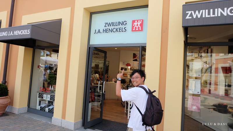 義大利 米蘭｜Serravalle Designer Outlet 。火車與接駁交通方式