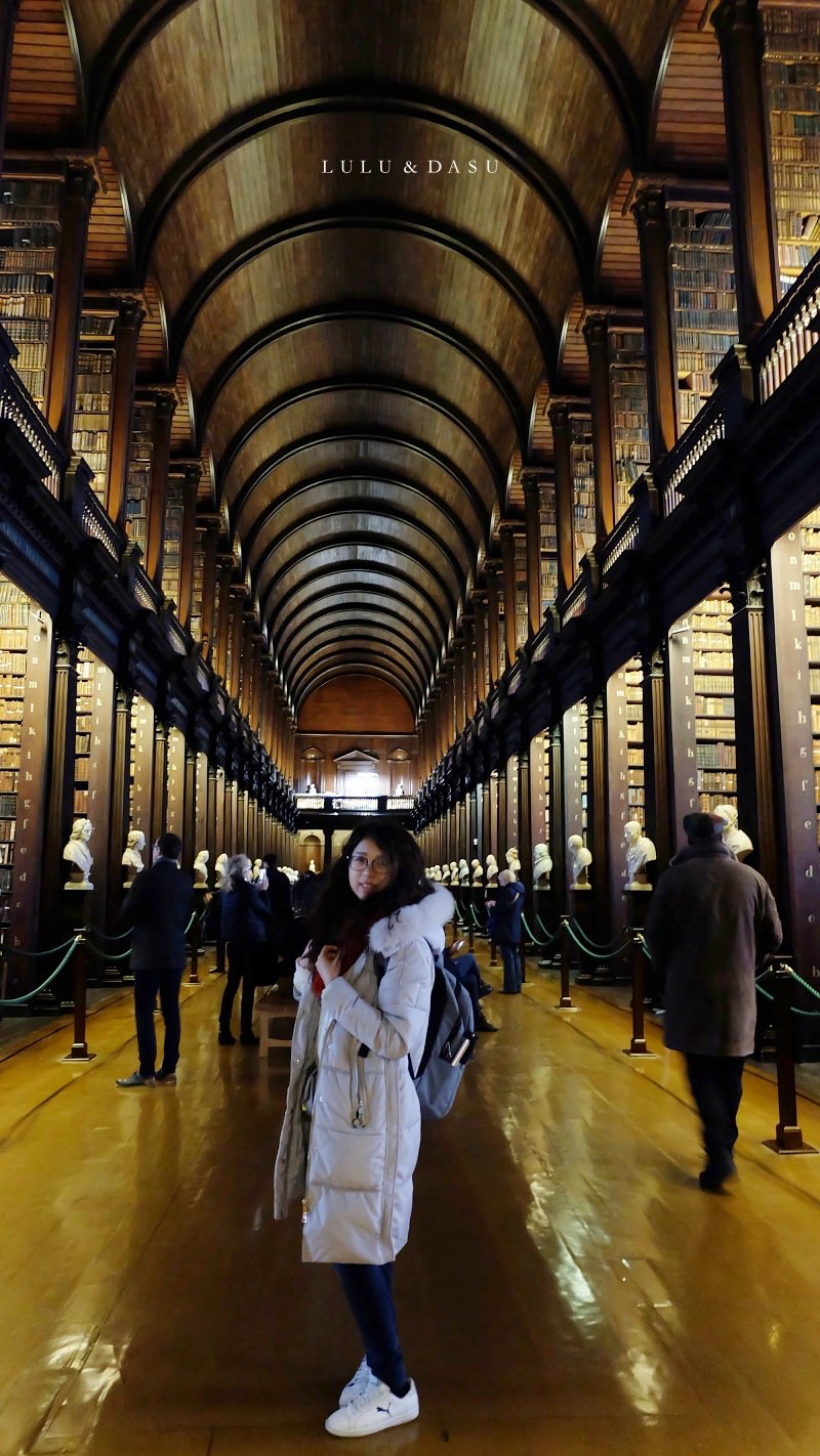 愛爾蘭都柏林｜三一學院圖書館＋愛爾蘭國寶凱爾斯之書Book of Kells