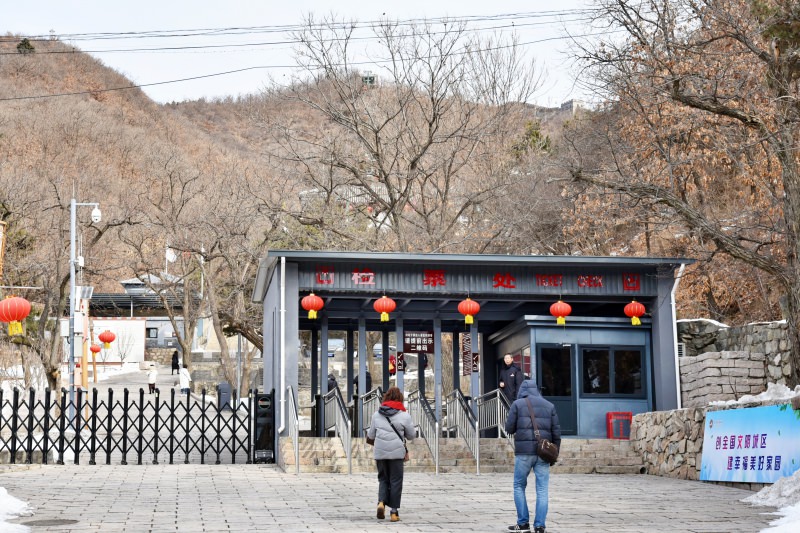 北京｜慕田峪長城包車半日遊與走逛攻略・遇見夢幻雪白的長城