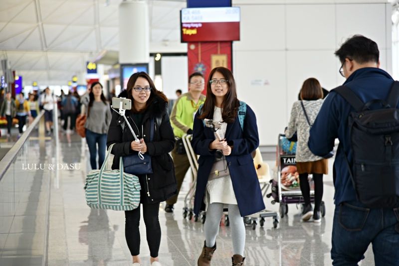 卡達航空評價第一次搭乘卡達航空到杜哈轉機抵達西班牙馬德里巴賽隆納回卡達航空飛機初體驗