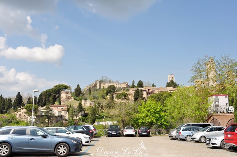 聖吉米納諾San Gimignano交通停車‧西恩納Siena古城