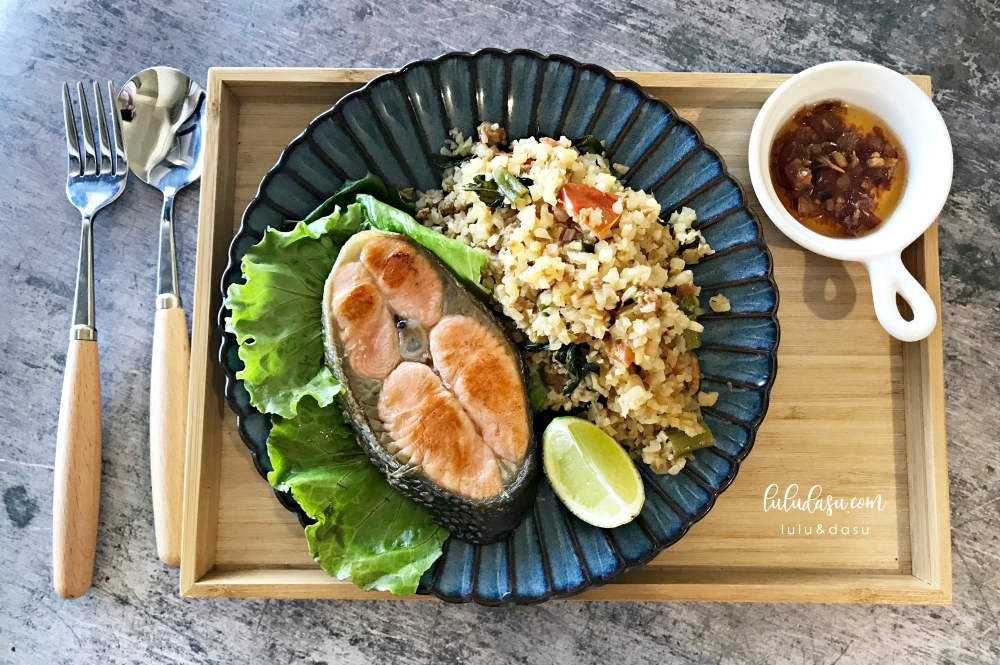 健康食譜｜花椰菜米食譜：花椰菜米炒飯超好吃，好市多好物分享 @LULUDASU 繽紛真實