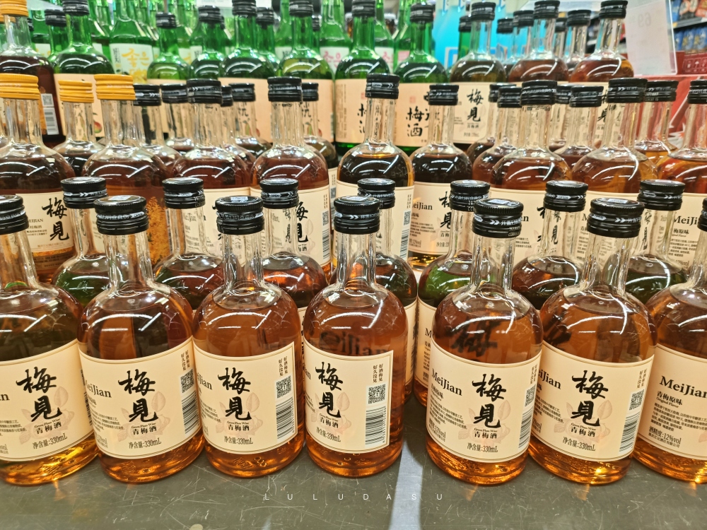 杭州自由行｜杭州超市必買推薦：飲料、零食類｜杭州伴手禮＆大陸超市好買好物推薦