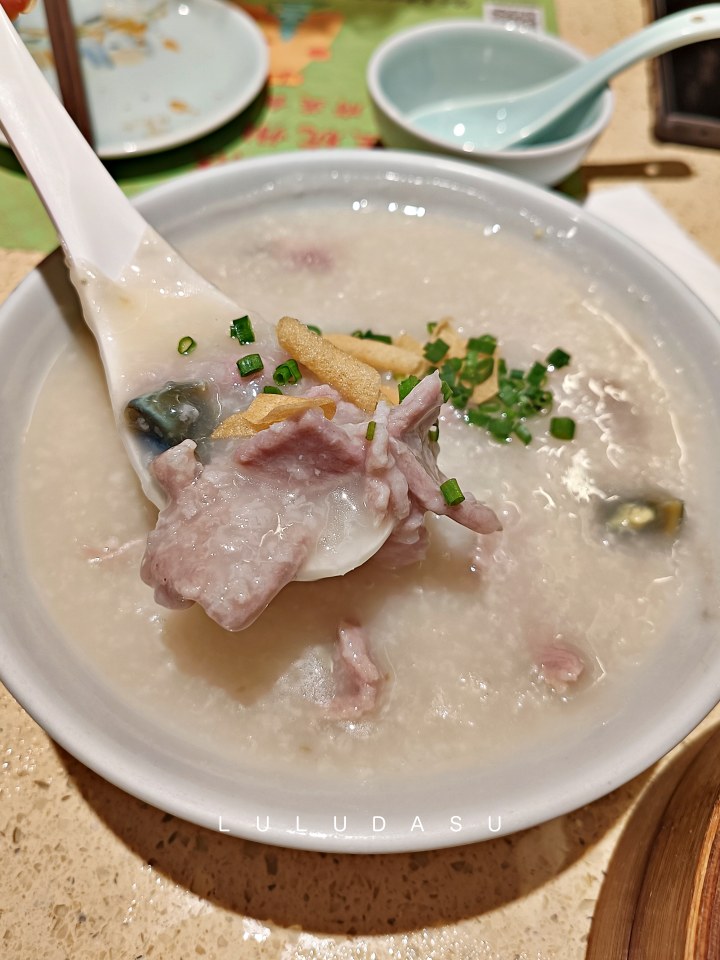 杭州美食餐廳推薦｜點都德港式飲茶餐廳，廣式點心精緻美味、茶也好喝唷