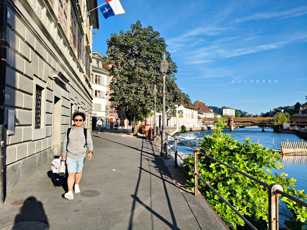瑞士景觀列車｜黃金列車路線Luzern–Interlaken Express（琉森–茵特拉肯）景觀列車：搭乘紀錄、訂位教學