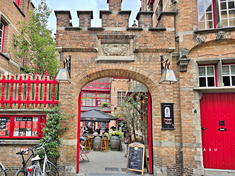 比利時布魯日啤酒體驗｜啤酒釀造參觀導覽Brewery Bourgogne des Flandres＆啤酒餐廳