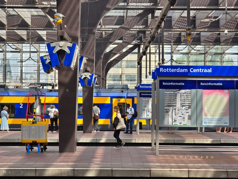 用歐洲火車通行證 Eurail Global Pass從荷蘭到比利時｜帶爹娘去旅行海牙-布魯日：荷比法火車之旅