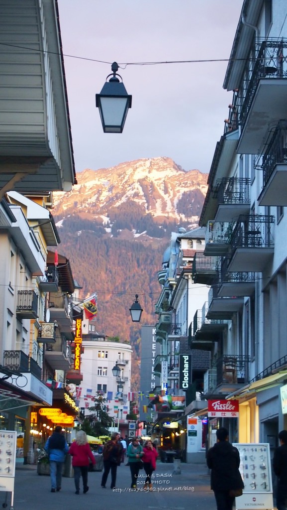 瑞士茵特拉肯INTERLAKEN｜歐洲37天DAY 15因特拉肯景點逛逛趣&#038;泰式小館晚餐 @LULUDASU 繽紛真實